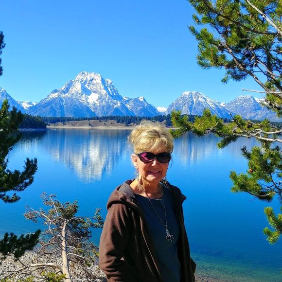 Meet your Posher, Carla reeves - Picture 1 of 1